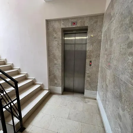 Apartamento двустаен вила каламбрия Sveti Vlas